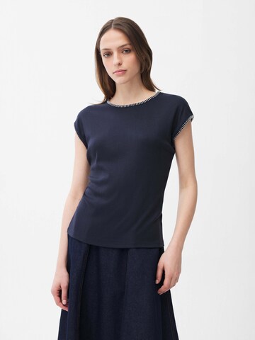 adl Blouse in Blue: front