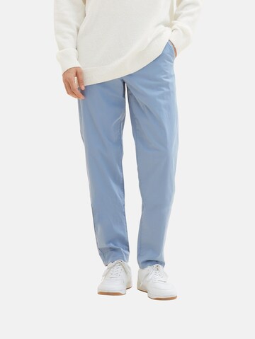TOM TAILOR Tapered Chino trousers in Blue: front