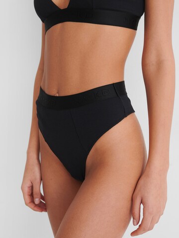 hunkemöller x NA-KD Thong 'Casia' in Black: front