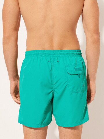 CALZEDONIA Badeshorts in Grün