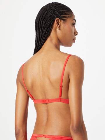 Triangle Soutien-gorge ETAM en rouge