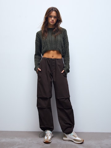 Pull&Bear Loose fit Trousers in Brown