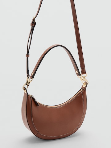 MANGO Schultertasche 'COMO' in Braun