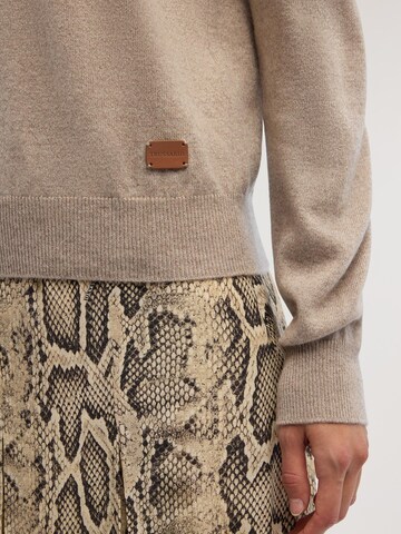 Trussardi Sweater in Beige