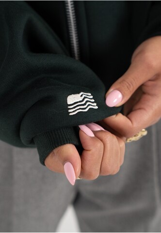 Prohibited Sweat jacket in Green