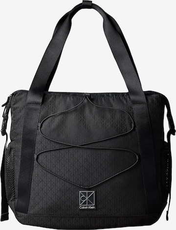 Calvin Klein - Regular Mala de ombro em preto: frente