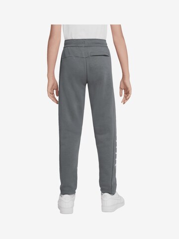 Nike Sportswear Regular Hose in Grau