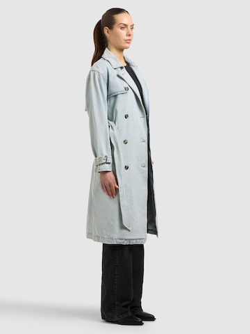 Manteau mi-saison 'Hera' khujo en bleu