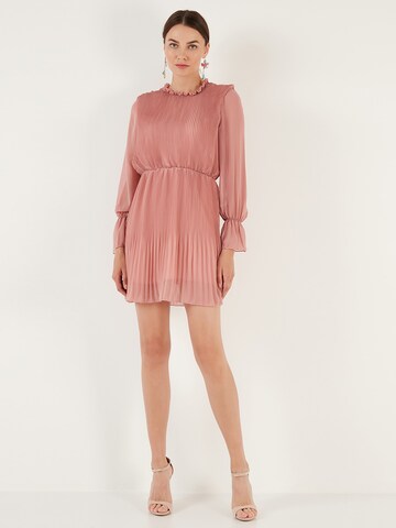 Robe de cocktail LELA en rose