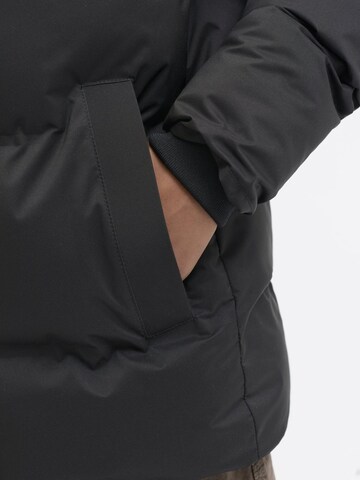 JACK & JONES Winter Jacket in Black
