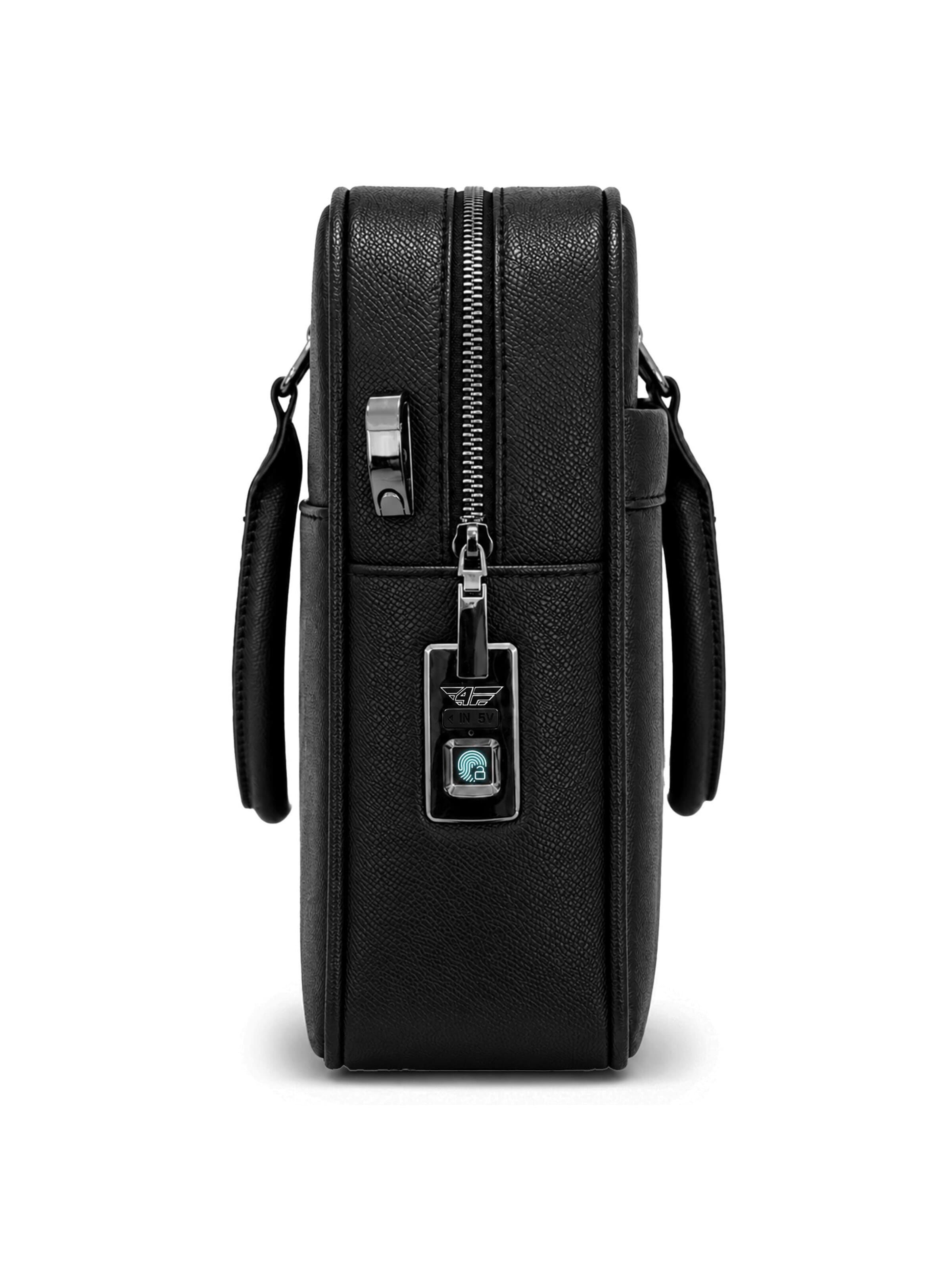 4FLY Handbag in Black