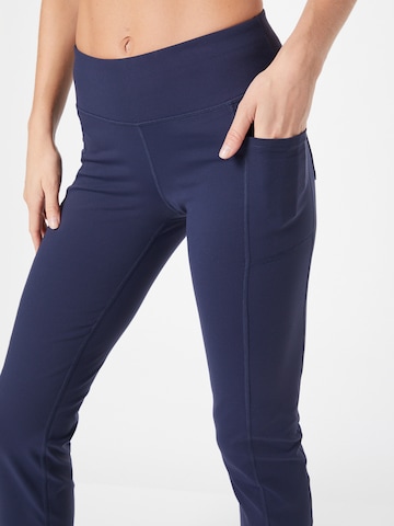 SKECHERS Slimfit Športne hlače | modra barva