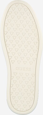 Sneaker low 'Verona' de la GUESS pe alb