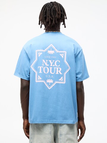 Pull&Bear Shirt in Blue: front