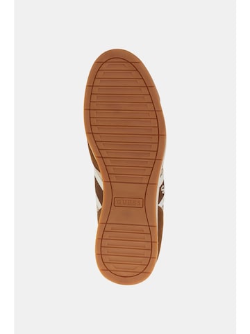 GUESS Sneaker in Beige