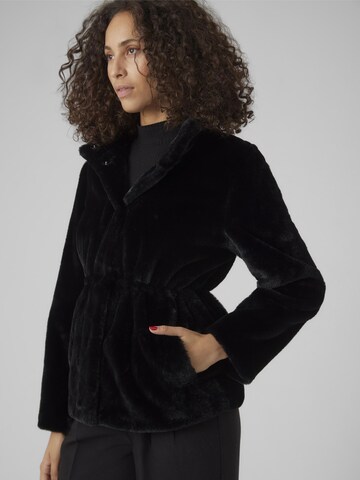 Veste d’hiver 'SONJA' VERO MODA en noir