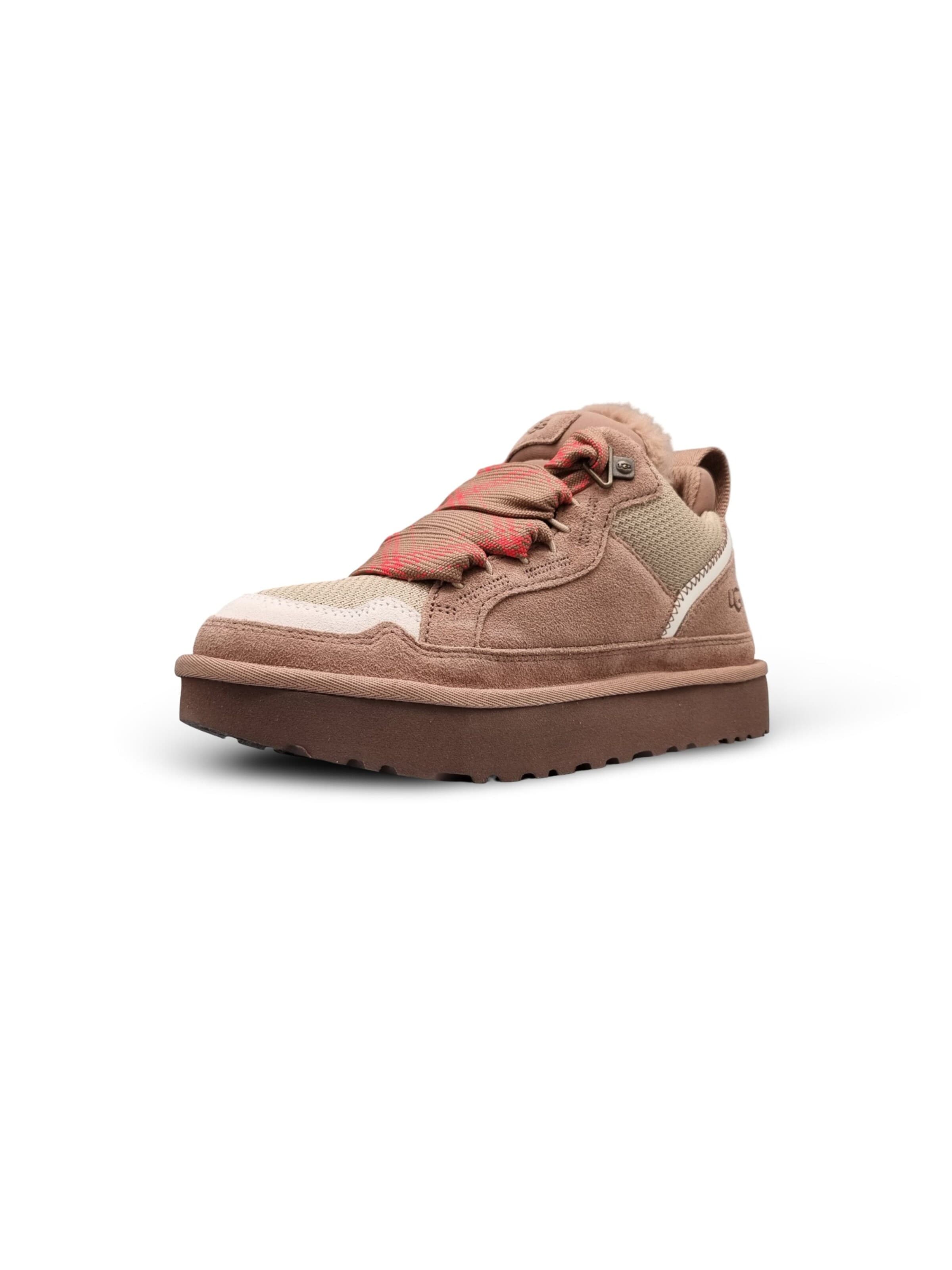 UGG Boots in Brown: front