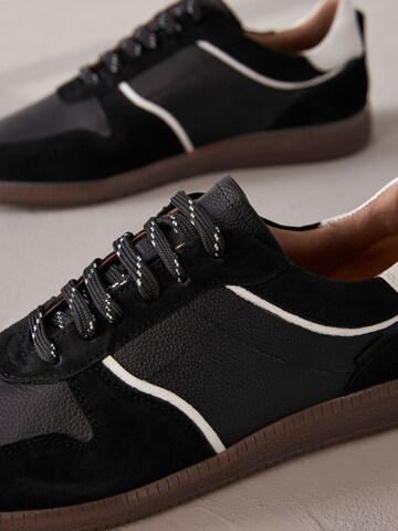 Next Trampki niskie 'Forever Comfort' w kolorze czarny