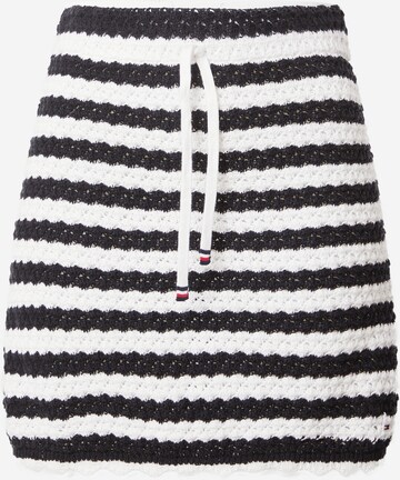 Tommy Jeans Skirt in Black: front