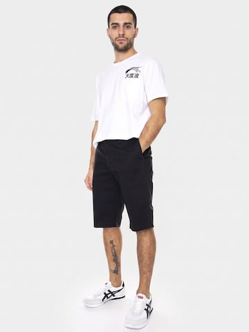 Baggy Pantaloni 'M' Signature Chino Short Black Pants' di Ben Sherman in nero