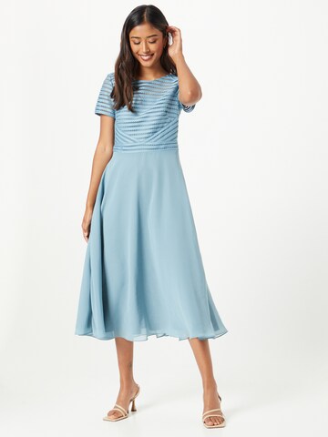 SWING Kleid in Blau