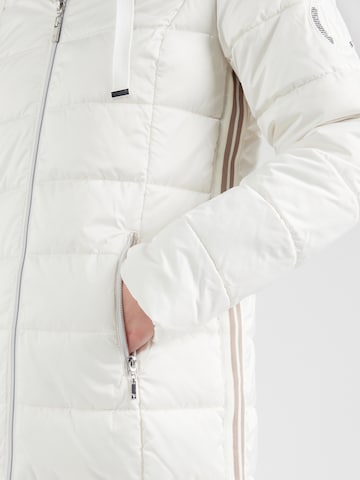 monari Winter coat in White
