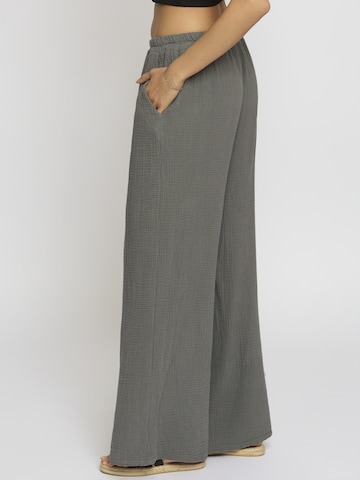 Wide Leg Pantalon 'Edaa' Lilavie en gris