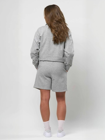 U.S. POLO ASSN. Regular Housut ' UWMaeve ' värissä harmaa