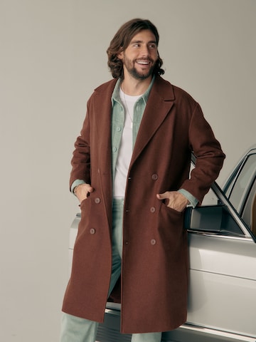 ABOUT YOU x Alvaro Soler Between-Seasons Coat 'Ilja' in Brown: front