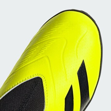 Chaussure de sport 'Predator 24' ADIDAS PERFORMANCE en jaune