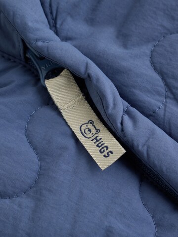 Next Overall in Blau