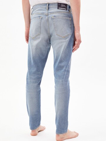 ARMEDANGELS Regular Jeans 'Aaro' in Blauw