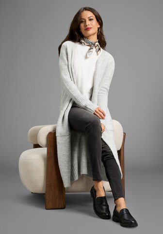 LAURA SCOTT Knit Cardigan in Grey