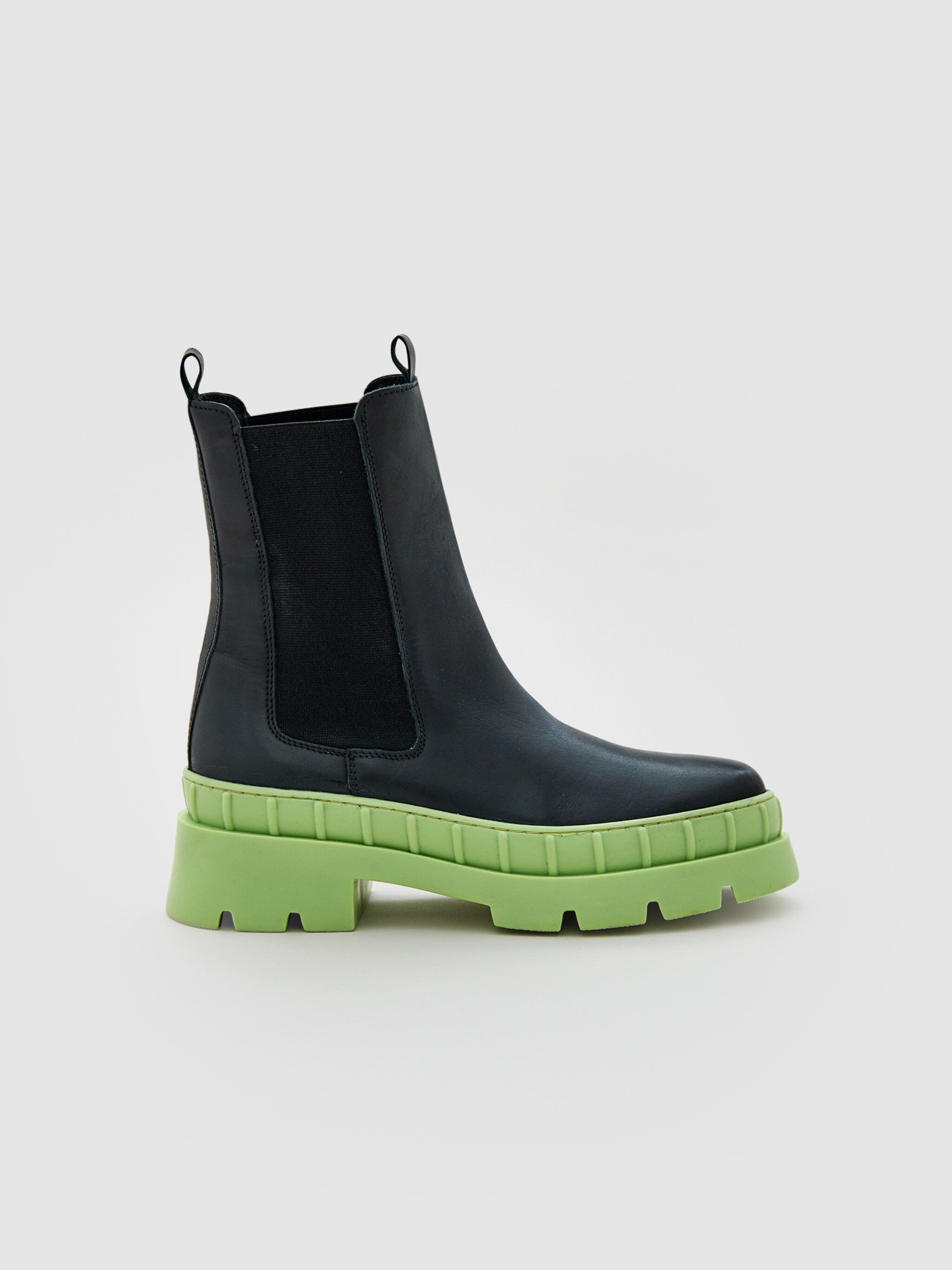 EDITED Producten Chelsea boots 'Sölve' Groen