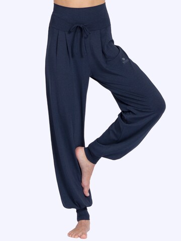 Magadi Loose fit Workout Pants 'Florence' in Blue