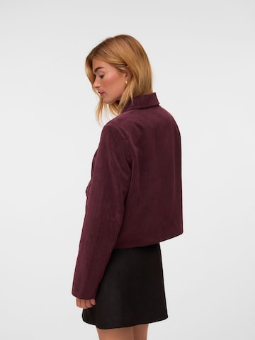 Veste mi-saison 'VMBabyrainiekelly' VERO MODA en rouge