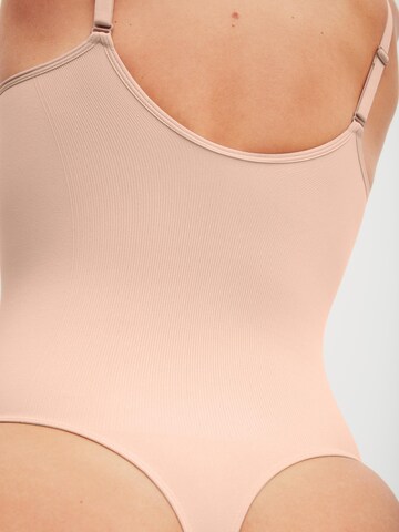Body modellante 'Seamless Shape' di CALIDA in rosa
