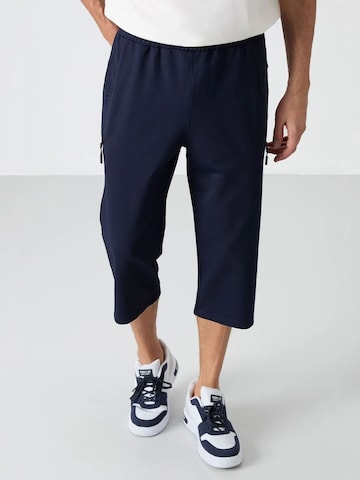 Tommy Life Regular Pants in Blue