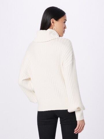 ESPRIT Pullover i hvid