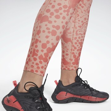 Reebok Skinny Sportbroek in Rood