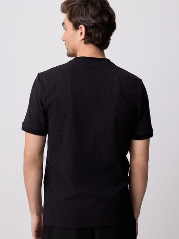 T-Shirt Next en noir