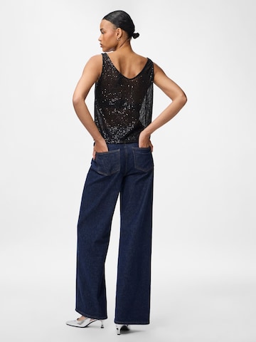 PIECES Top 'PCJACK' in Black