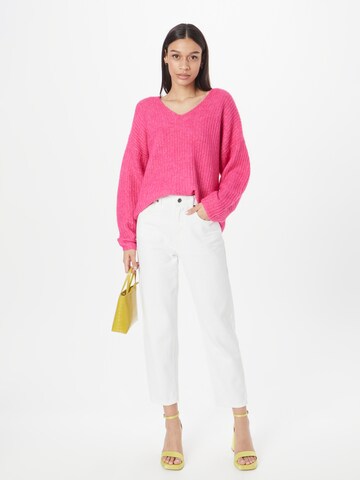 VERO MODA Sweter 'JULIE' w kolorze różowy