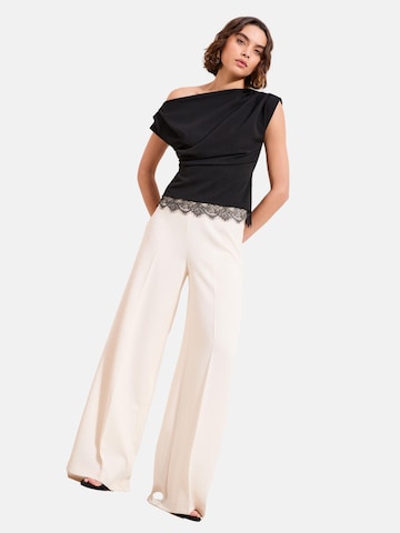 Friends Like These Μπλουζάκι σε μαύρο: μπροστά