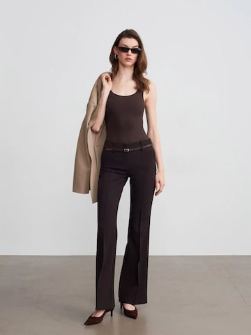 Regular Pantalon Dilvin en noir