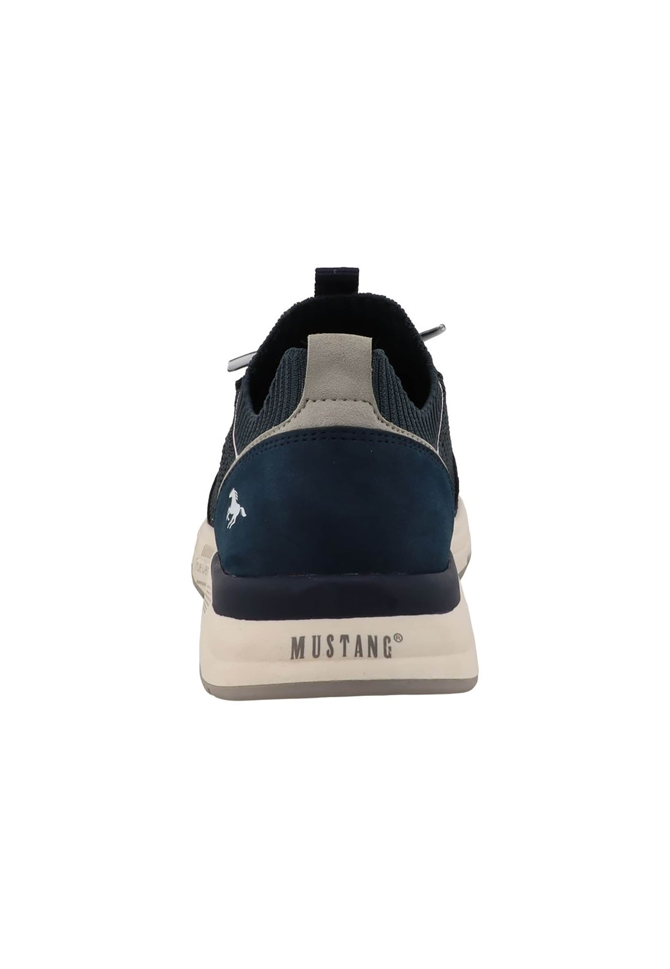 Baskets basses MUSTANG en bleu