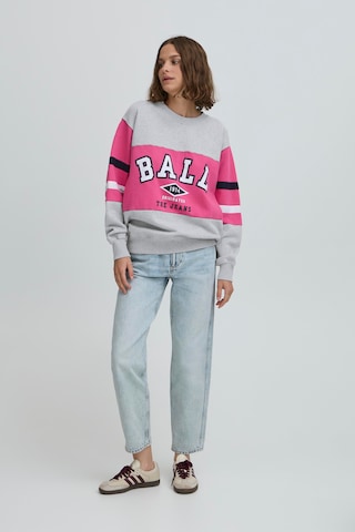 Sweat-shirt Ball en gris