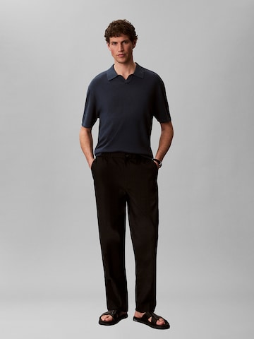 Coupe regular T-Shirt Calvin Klein en bleu