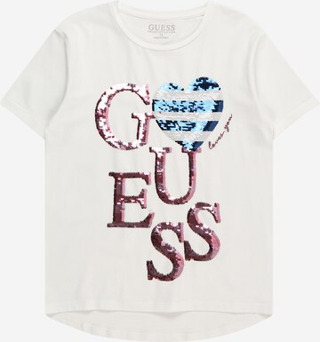 Tricou de la GUESS pe alb: față