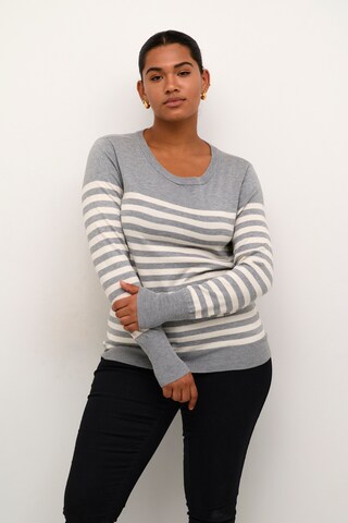 KAFFE CURVE - Jersey 'KC Lizzy' en gris: frente